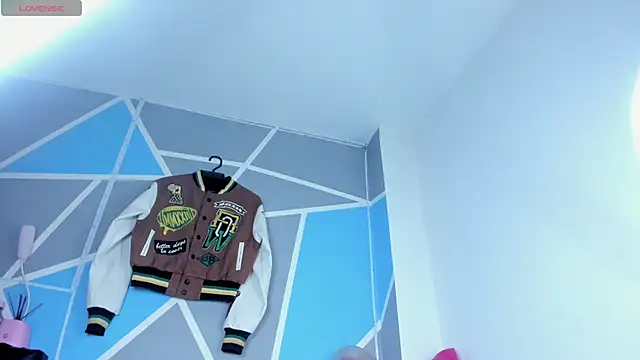 Snapshot of Meghan_hott chatting on February 9, 2026, 7:01 am Meghan hott online show from February 9, 2026, 7:01 am