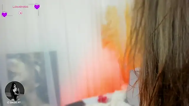 Snapshot of NicoleVegaa_ chatting on March 9, 2025, 4:27 am NicoleVegaa online show from March 9, 2025, 4:27 am