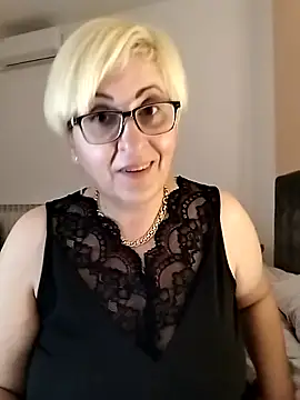 Snapshot of Pumabionda chatting on April 13, 2026, 3:39 pm Pumabionda online show from April 13, 2026, 3:39 pm