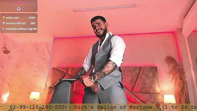 DickGriffith  online show from November 29, 2025, 8:23 pm