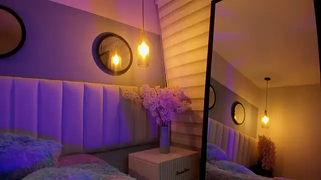 alice lodge online show from November 6, 2025, 3:18 am