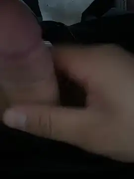 Snapshot of antoni_420 chatting on October 21, 2025, 9:04 pm antoni 420 online show from October 21, 2025, 9:04 pm