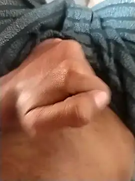 Snapshot of dreamboy3345 chatting on November 12, 2025, 4:35 am dreamboy3345 online show from November 12, 2025, 4:35 am