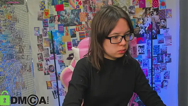 Chio Mio online show from October 14, 2025, 1:50 am