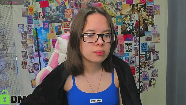 Chio Mio online show from October 15, 2025, 2:01 am