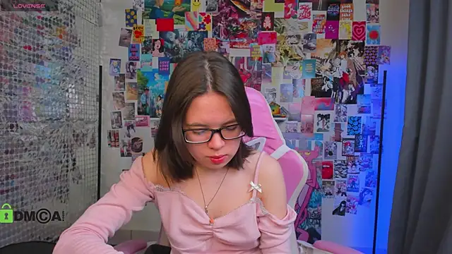 Chio Mio online show from October 19, 2025, 1:50 am