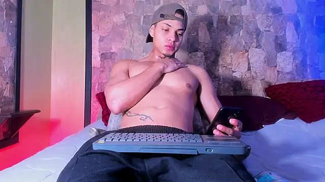 RyanGreys online show from February 20, 2025, 11:53 am