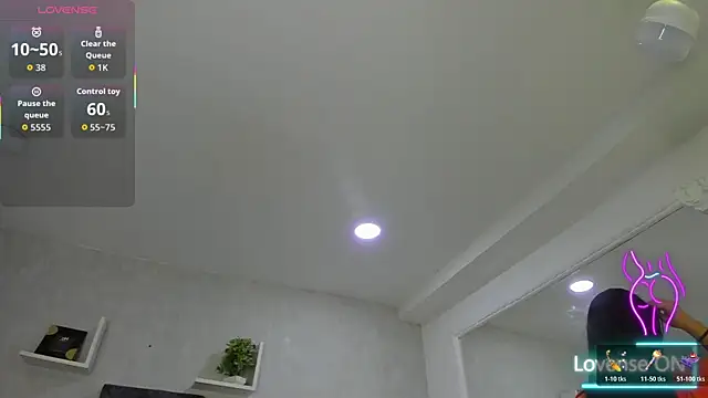 EmiliaRose  online show from January 11, 2026, 8:36 pm