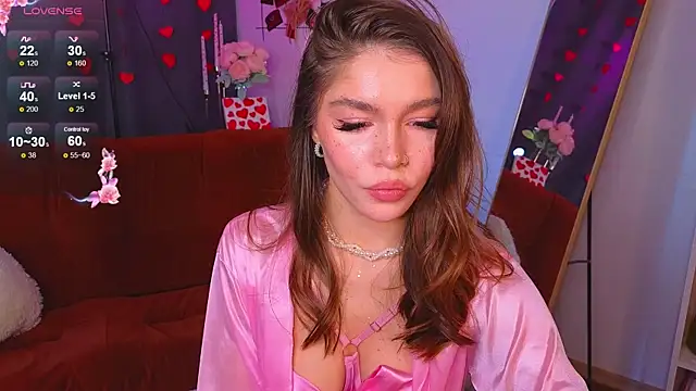 Caroline  Brown online show from February 14, 2025, 5:09 am