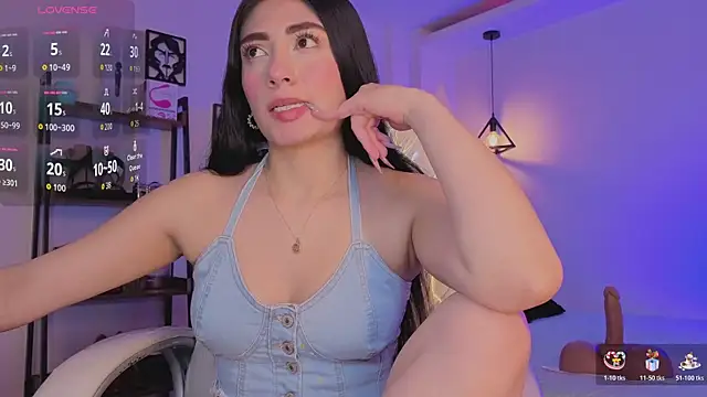 Snapshot of Miller_Vanessa_ chatting on November 24, 2025, 8:41 pm Miller Vanessa online show from November 24, 2025, 8:41 pm