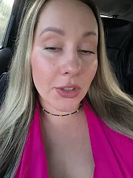 Mona Plus online show from December 3, 2025, 8:12 am