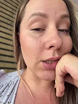 Mona Plus online show from April 14, 2026, 10:32 am