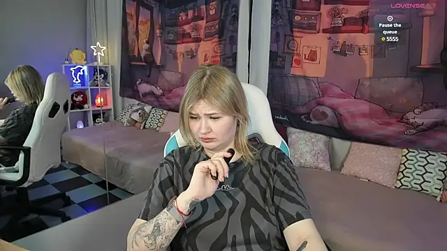 MargoBryan online show from March 11, 2025, 1:34 pm