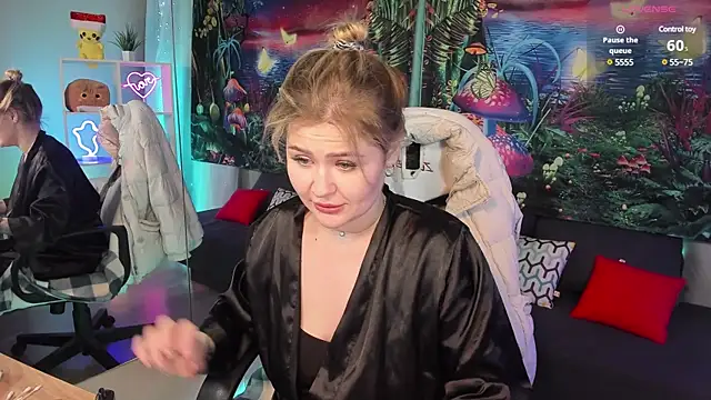 MargoBryan online show from March 13, 2025, 1:10 am