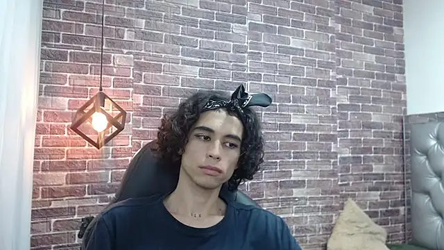 andrea ocasio online show from February 17, 2025, 8:15 pm