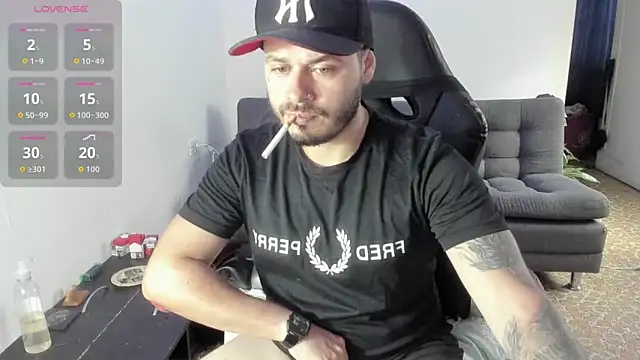 Snapshot of ragnar_lothbrok777 chatting on October 20, 2025, 9:15 pm ragnar lothbrok777 online show from October 20, 2025, 9:15 pm