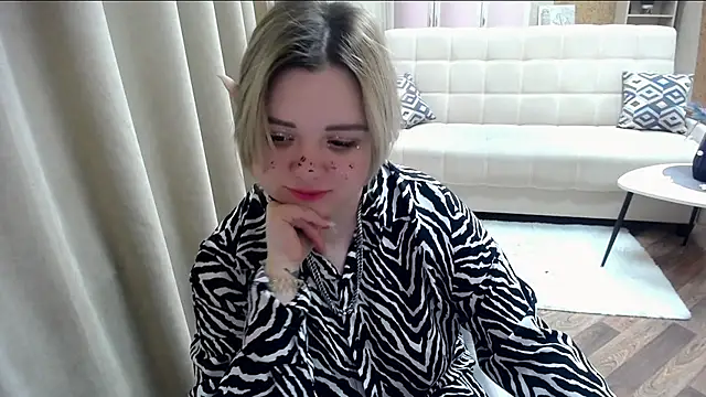 Snapshot of Finna_39 chatting on February 21, 2025, 2:39 am Finna 39 online show from February 21, 2025, 2:39 am