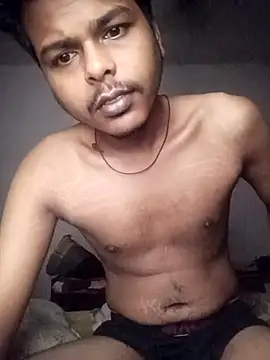 boyyouwant33 online show from September 30, 2025, 8:52 am