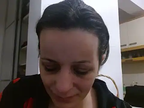 Snapshot of super_girl_1985 chatting on February 13, 2025, 2:20 pm super girl 1985 online show from February 13, 2025, 2:20 pm