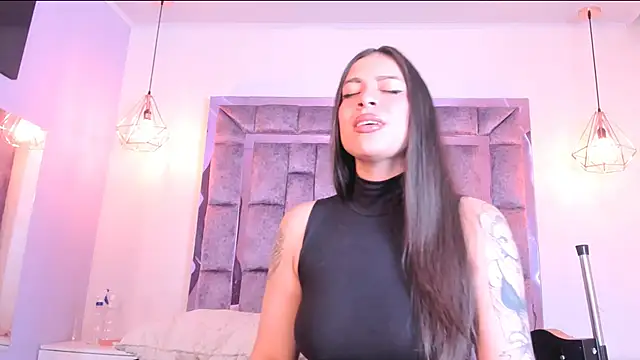 Snapshot of Annie_rhoades chatting on February 21, 2025, 5:09 pm Annie rhoades online show from February 21, 2025, 5:09 pm