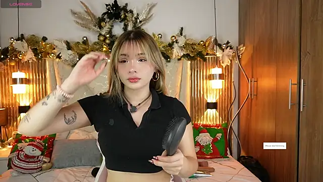 Julieta priv online show from November 10, 2025, 2:38 pm