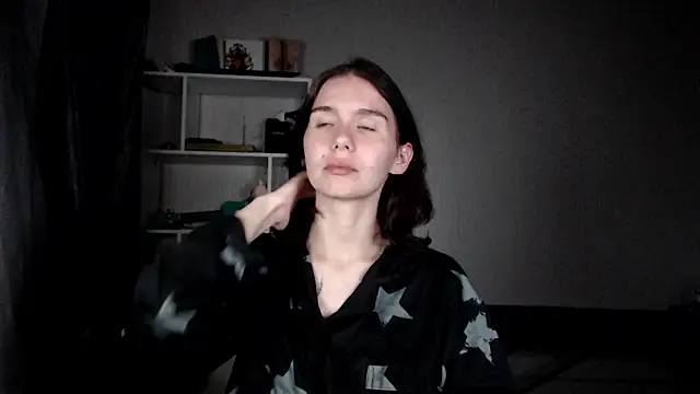 Snapshot of Anna-Sun chatting on July 19, 2026, 8:12 pm Anna-Sun online show from July 19, 2026, 8:12 pm