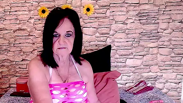 Snapshot of LuciousGrace chatting on March 2, 2026, 4:58 am LuciousGrace online show from March 2, 2026, 4:58 am