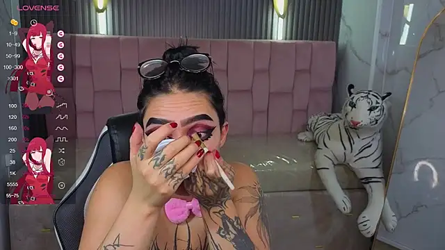 Snapshot of Anni_acker_b chatting on January 5, 2026, 5:27 pm Anni acker b online show from January 5, 2026, 5:27 pm