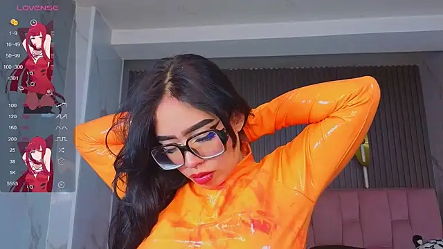 Snapshot of Anni_acker_b chatting on February 2, 2026, 1:21 pm Anni acker b online show from February 2, 2026, 1:21 pm