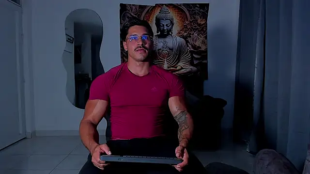 Snapshot of Valentino_Dosantos_ chatting on November 21, 2025, 10:52 pm Valentino Dosantos online show from November 21, 2025, 10:52 pm