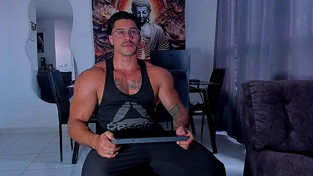 Snapshot of Valentino_Dosantos_ chatting on December 1, 2025, 8:36 pm Valentino Dosantos online show from December 1, 2025, 8:36 pm