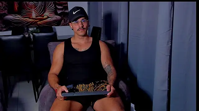 Valentino Dosantos  online show from February 20, 2026, 8:31 pm