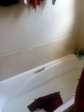 PinkMagic online show from November 29, 2025, 12:52 pm