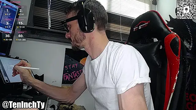 teninchty online show from November 3, 2025, 4:41 pm