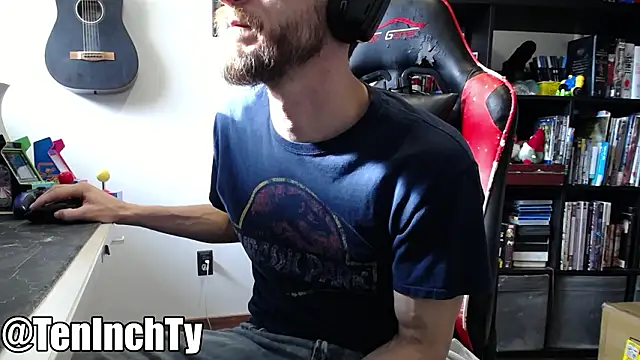 Snapshot of teninchty chatting on March 5, 2026, 8:16 pm teninchty online show from March 5, 2026, 8:16 pm