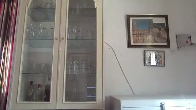 llopaco online show from October 7, 2025, 10:01 am