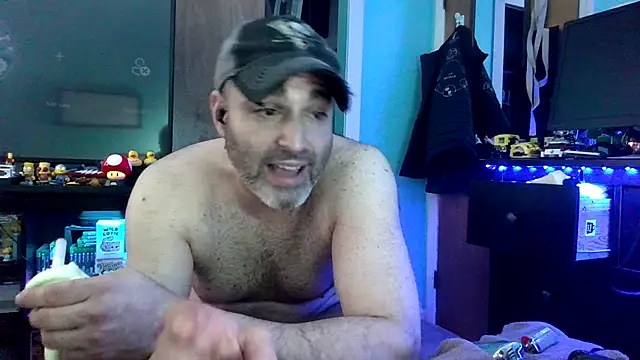 Novabear6996 online show from February 12, 2026, 2:34 pm