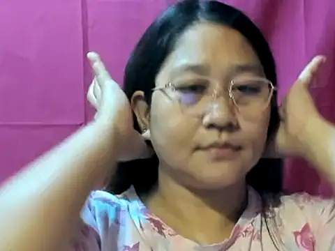 hotchubby88 online show from January 6, 2025, 10:05 pm