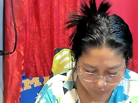 hotchubby88 online show from April 10, 2026, 10:42 am