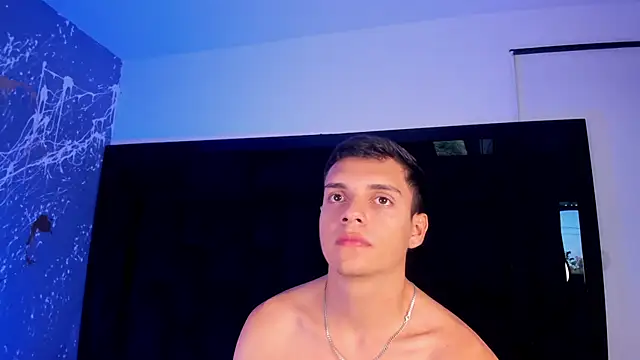 JacobRoberts1 online show from September 9, 2025, 1:43 pm