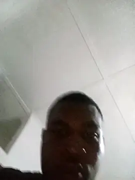 Snapshot of bosszonke123 chatting on November 12, 2025, 8:52 pm bosszonke123 online show from November 12, 2025, 8:52 pm