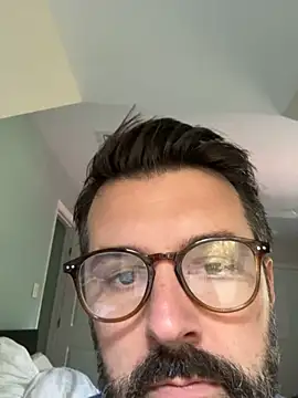 plaintreebull online show from October 16, 2025, 2:29 pm