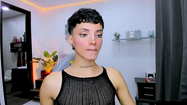 nilam valker online show from September 20, 2025, 12:55 am