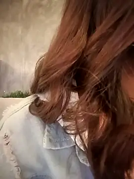 EmmaSulivan online show from November 26, 2025, 11:44 am