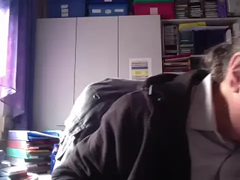 Snapshot of HMStraps01 chatting on December 12, 2024, 9:30 am HMStraps01 online show from December 12, 2024, 9:30 am