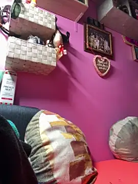 Snapshot of sexymelli18 chatting on November 21, 2025, 7:23 pm sexymelli18 online show from November 21, 2025, 7:23 pm