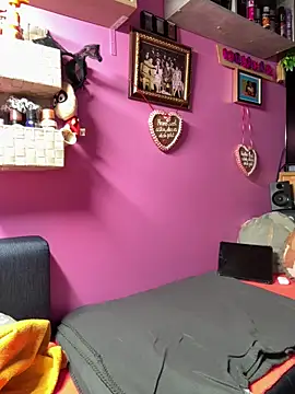 Snapshot of sexymelli18 chatting on November 26, 2025, 6:20 pm sexymelli18 online show from November 26, 2025, 6:20 pm