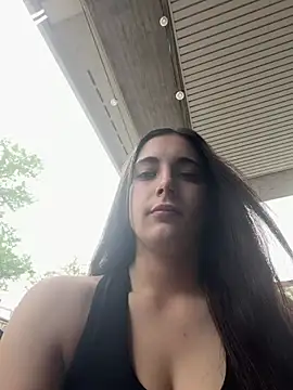 sexymelli18 online show from May 30, 2026, 11:29 am