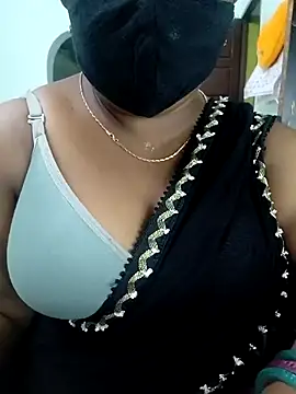 deepikasree online show from September 18, 2025, 6:43 pm