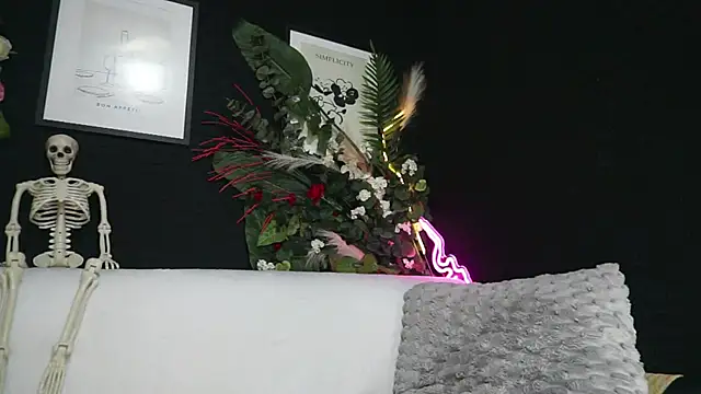 IngAdn online show from October 23, 2025, 6:50 pm